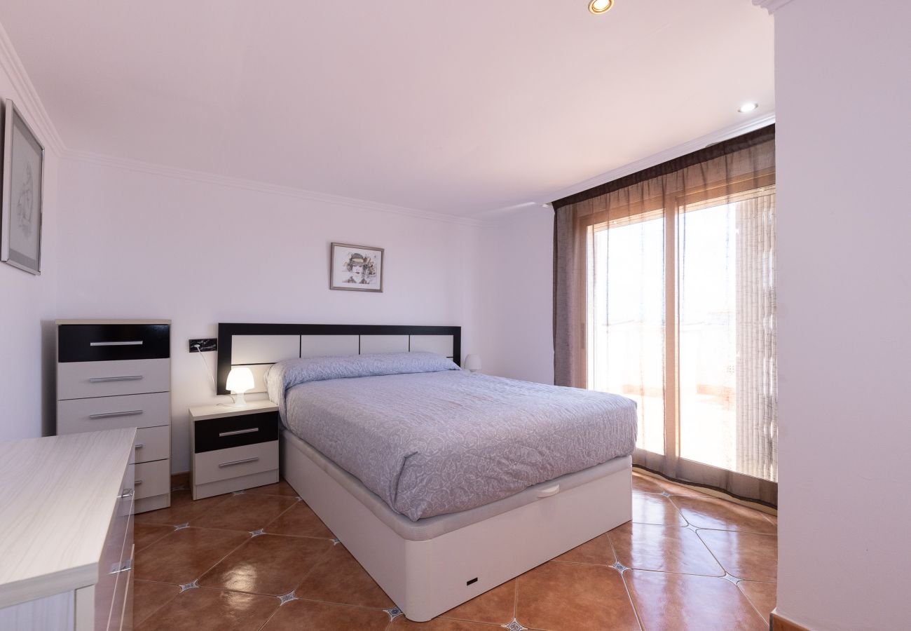 Apartamento en La Pineda - NEIA