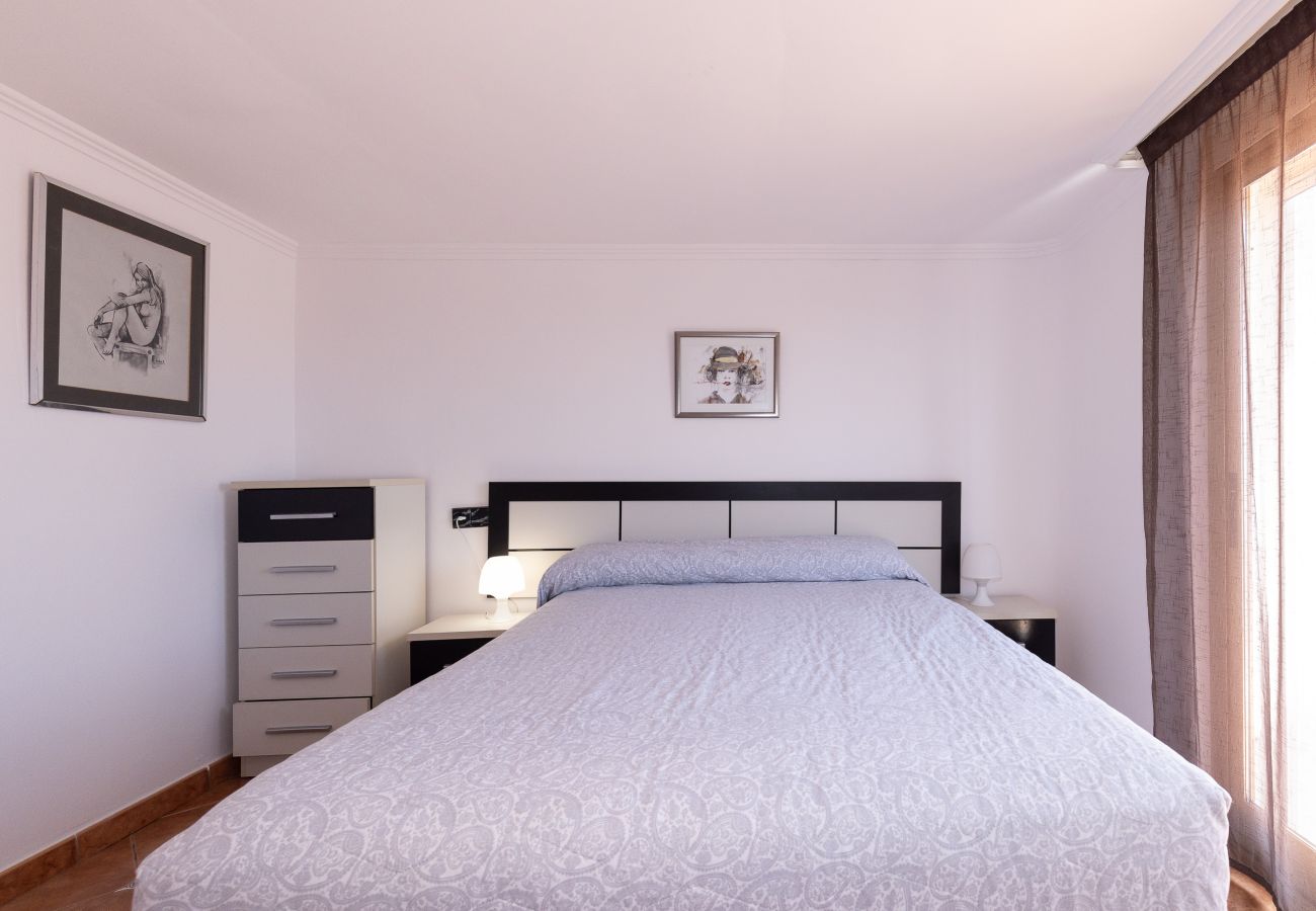 Apartamento en La Pineda - NEIA