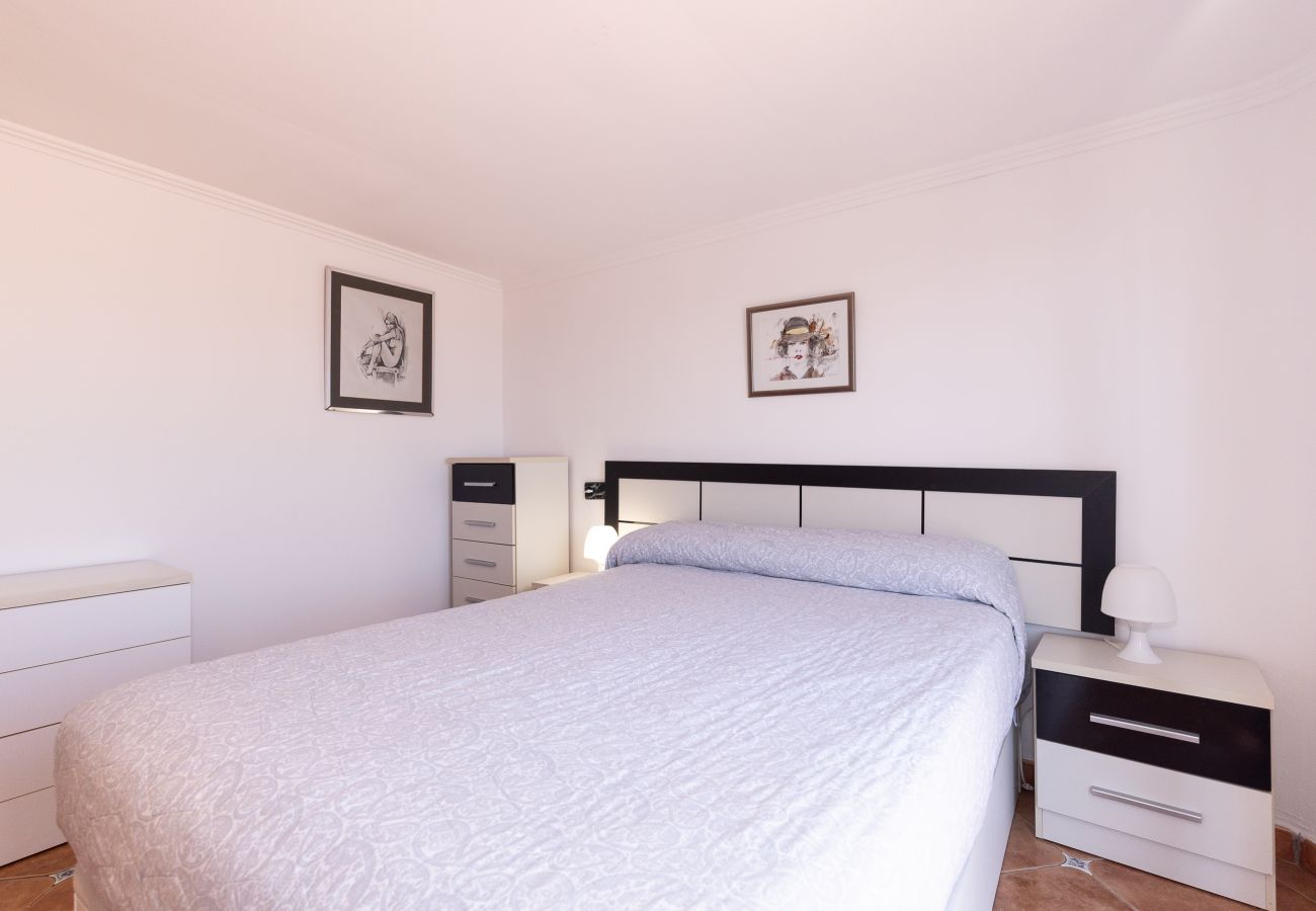 Apartamento en La Pineda - NEIA