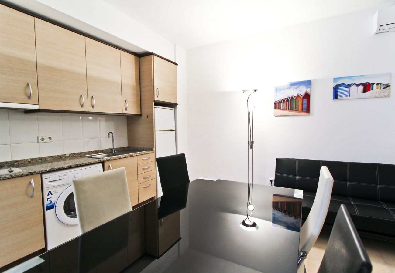 Alquiler apartamento para vacaciones en La Pineda. Gran Salón P.PRIMA3