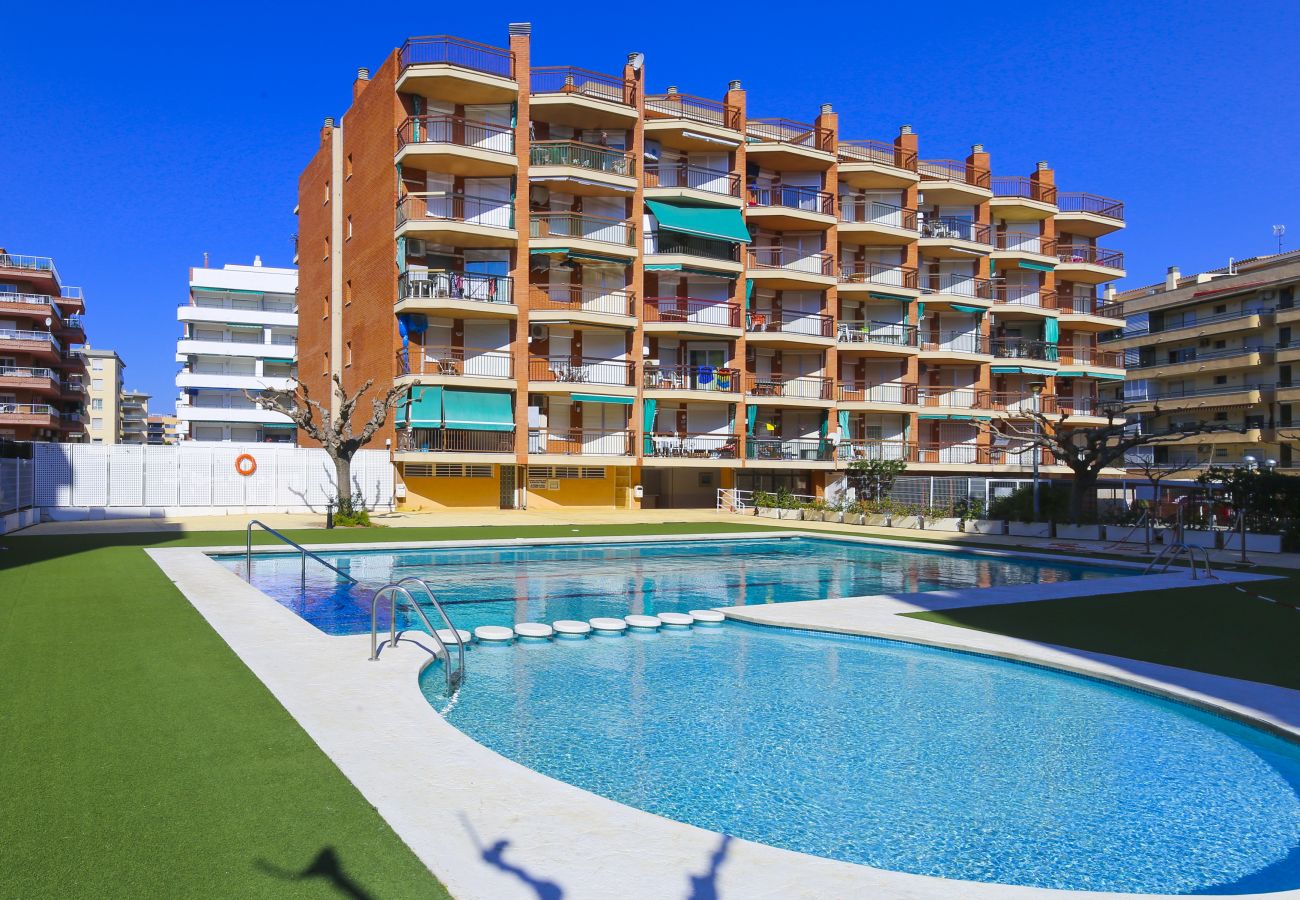 Apartamento en La Pineda - TECAVI