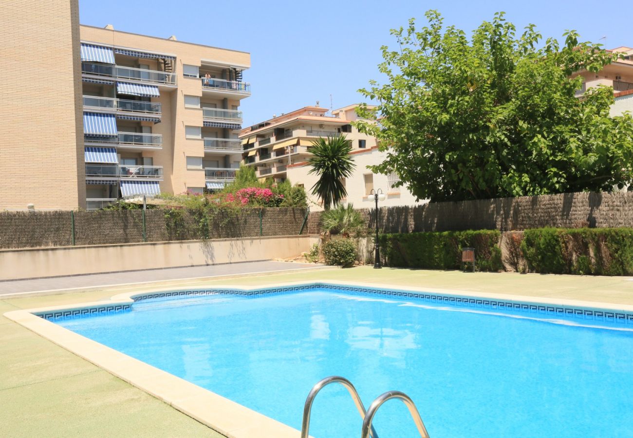 Apartamento en La Pineda - ROURA