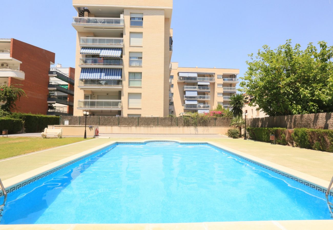 Apartamento en La Pineda - ROURA