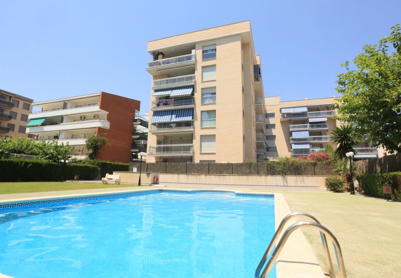 Apartamento en La Pineda - ROURA