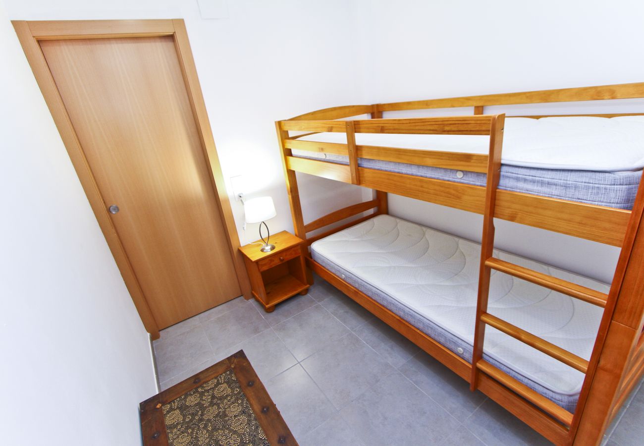 Apartamento en La Pineda - PINEDA 4