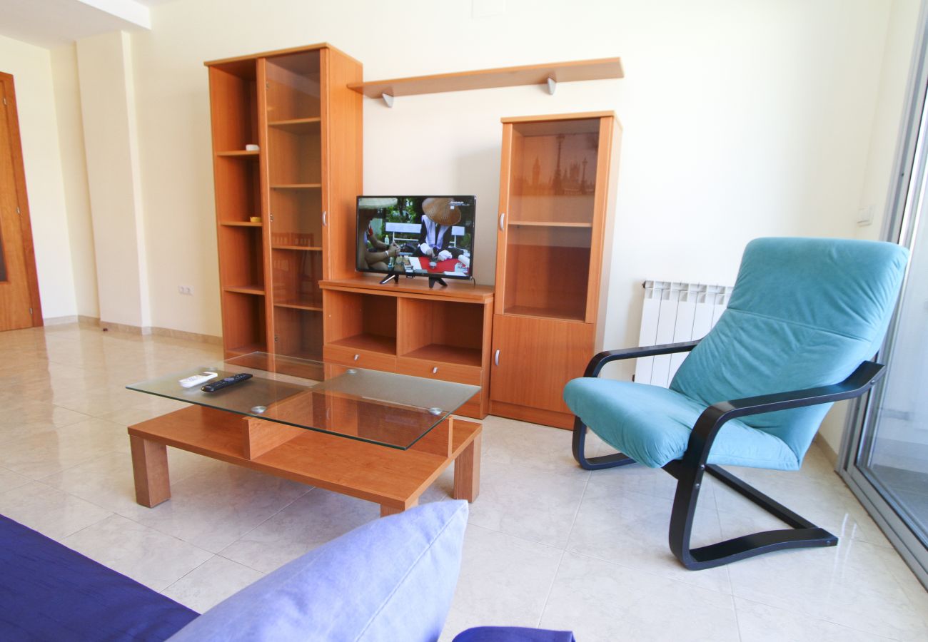 Apartamento en La Pineda - ROURA 2