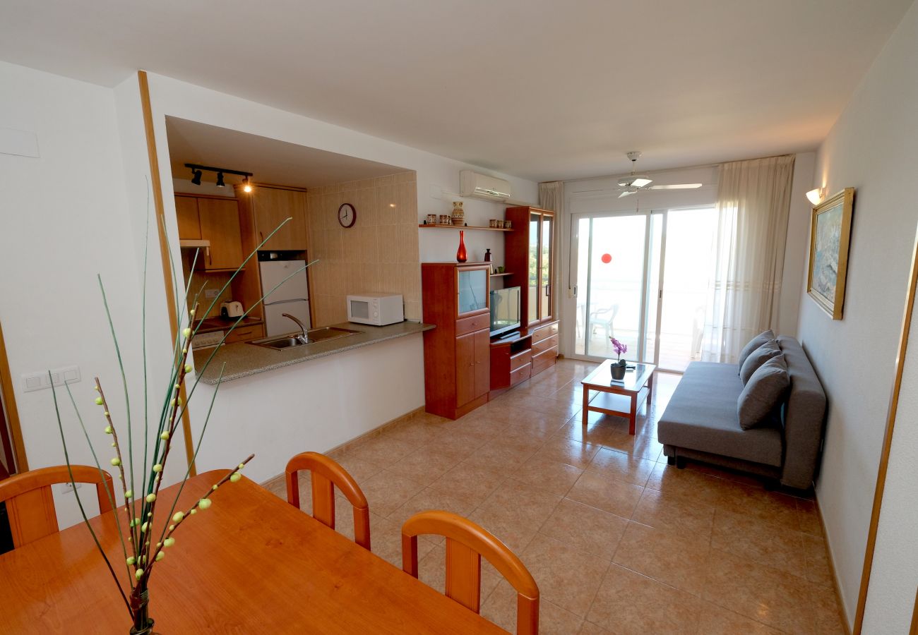 Apartamento en La Pineda - LOS RISCOS 2