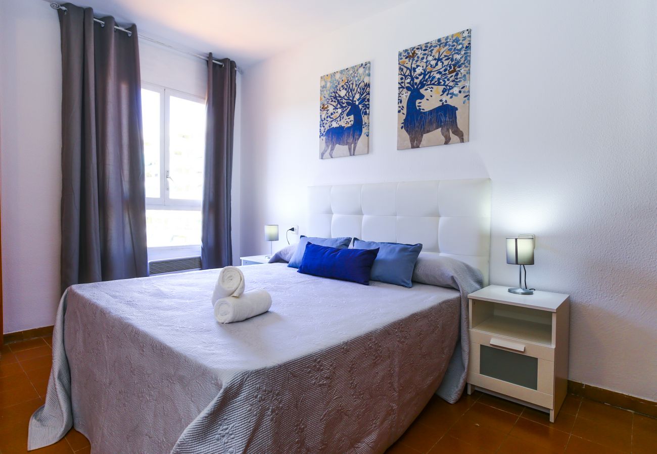 Apartamento en La Pineda - DELFINES