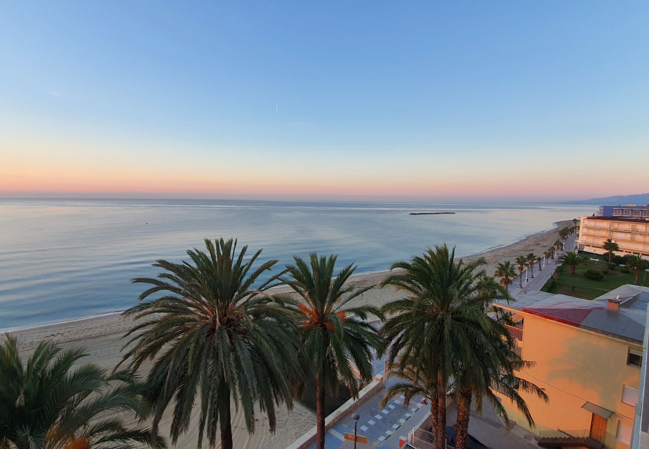 Apartamento en Salou - CORONA