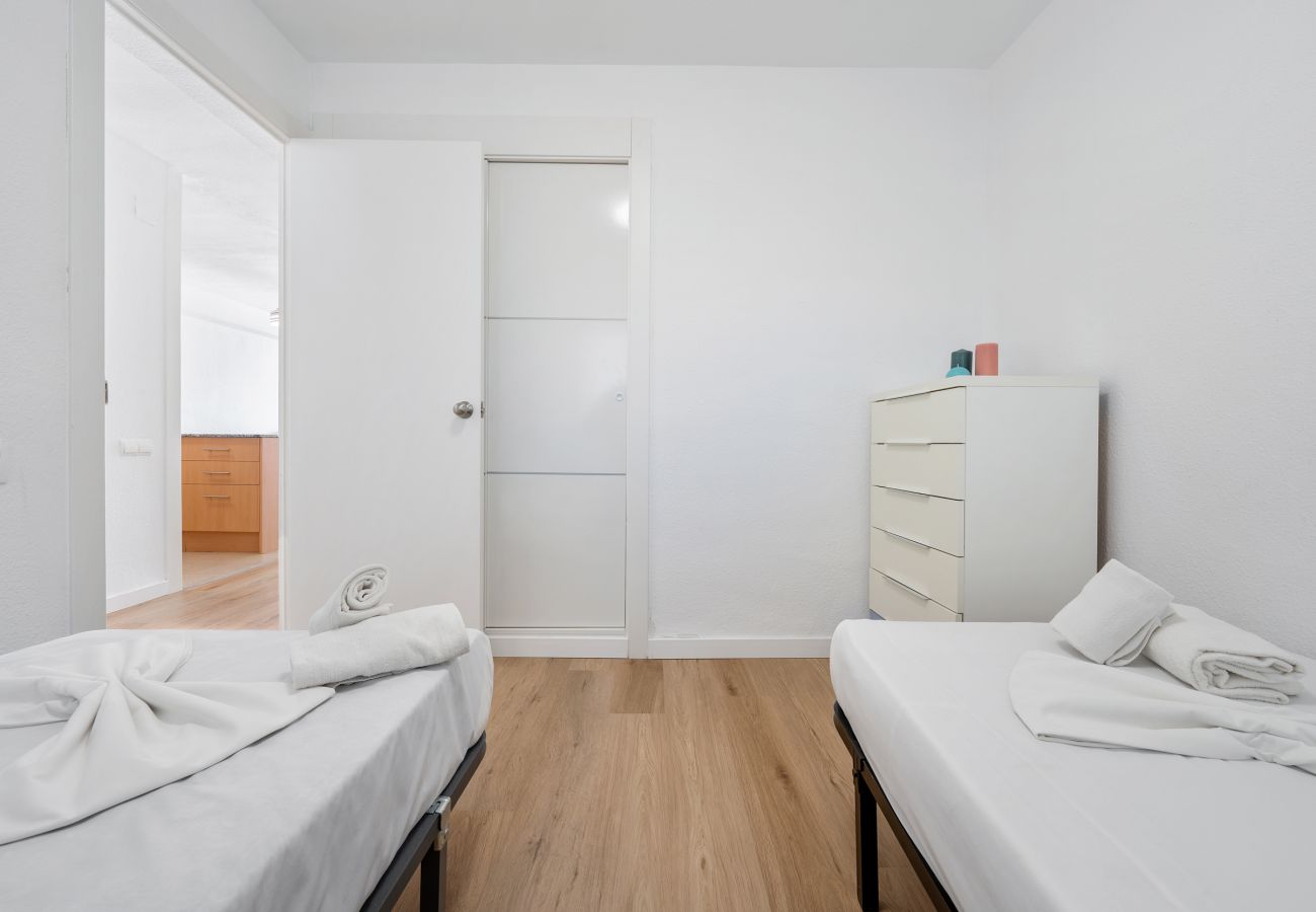 Apartamento en La Pineda - BELL RACO Superior