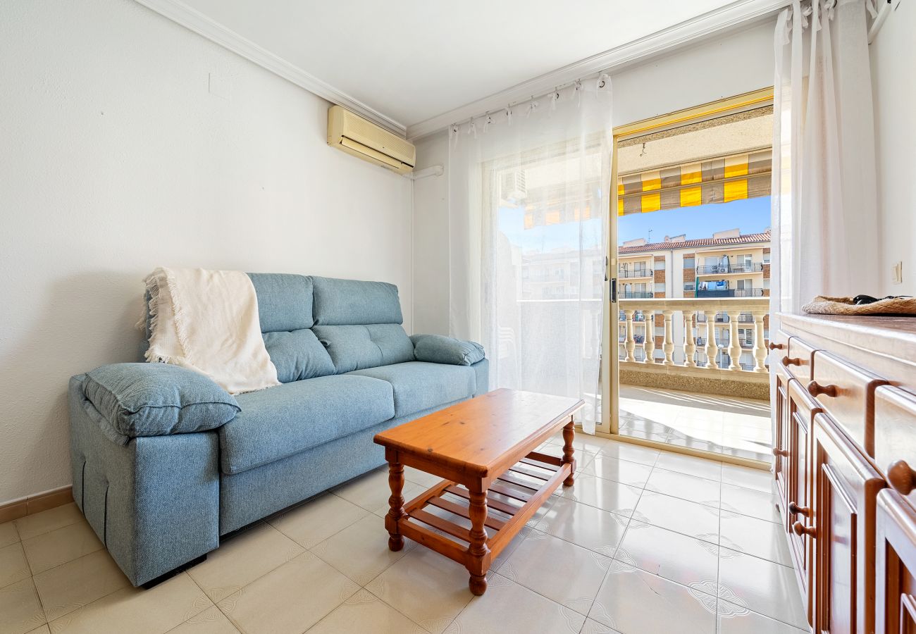 Apartamento en La Pineda - ALBENIZ Apartments