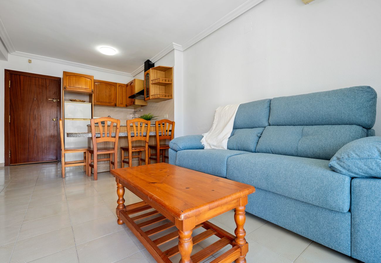 Apartamento en La Pineda - ALBENIZ Apartments