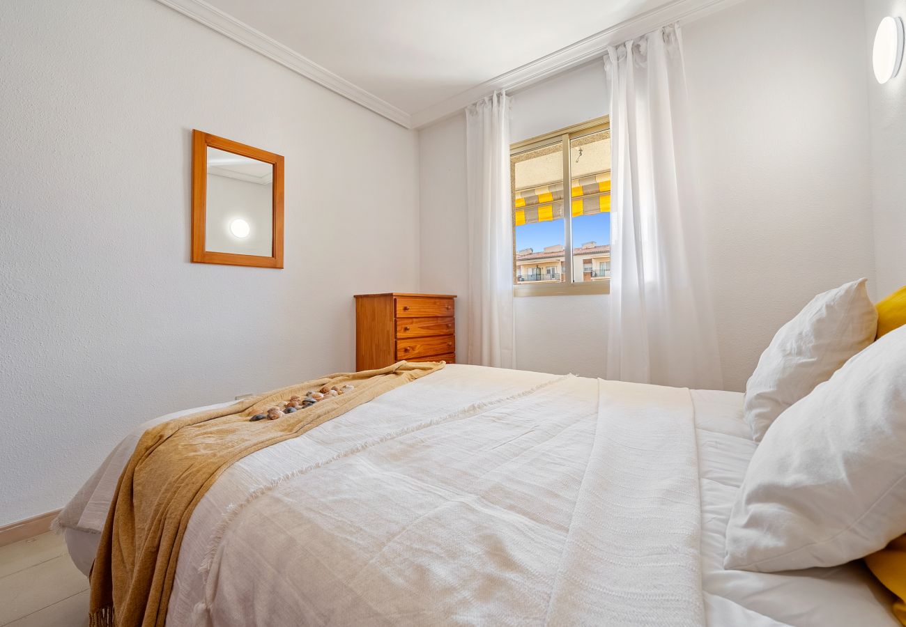 Apartamento en La Pineda - ALBENIZ Apartments