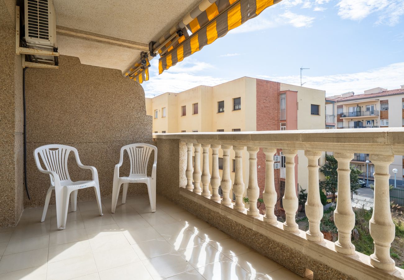 Apartamento en La Pineda - ALBENIZ Apartments