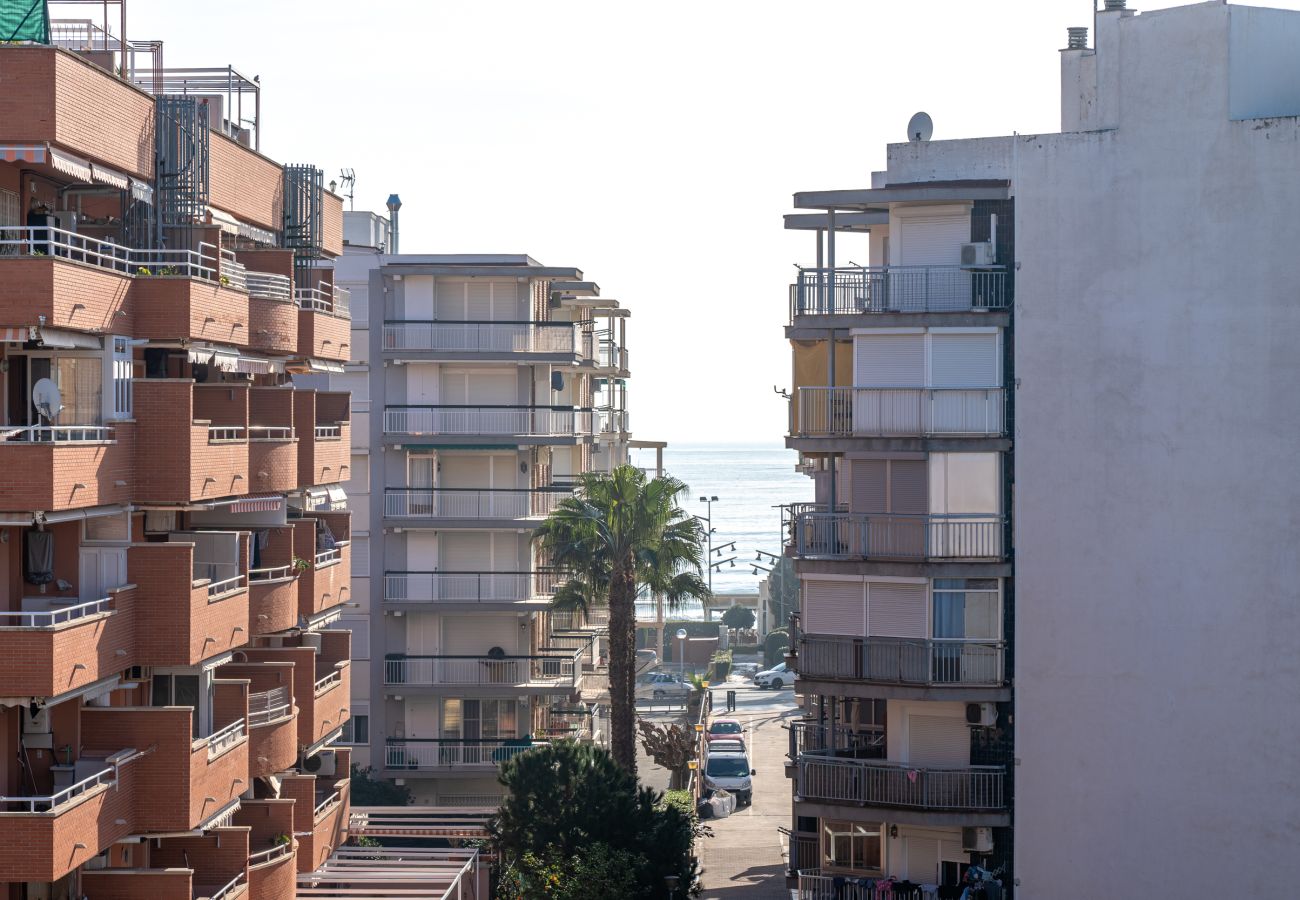 Apartamento en La Pineda - ALBENIZ Apartments