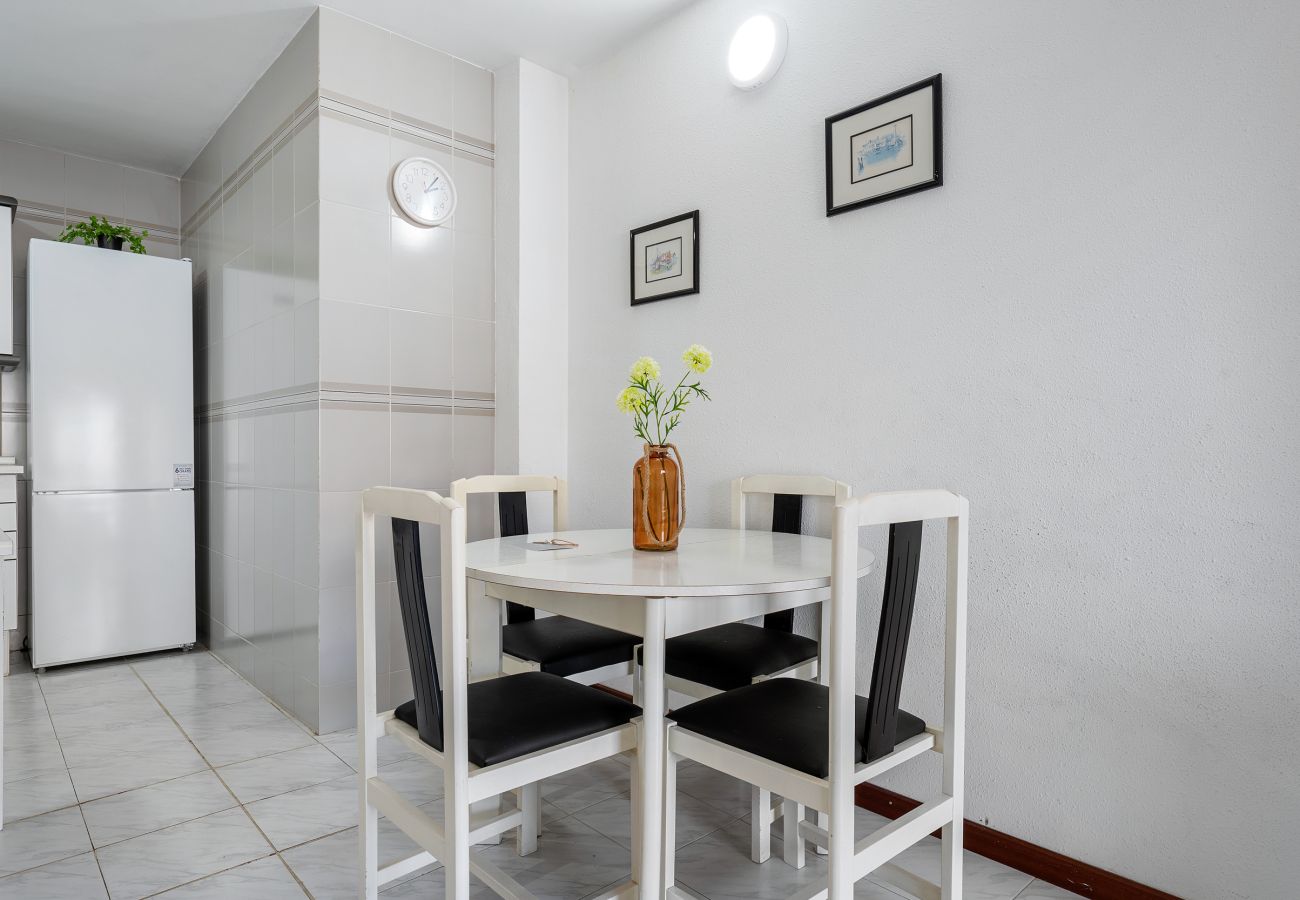 Apartamento en La Pineda - BAHIA III