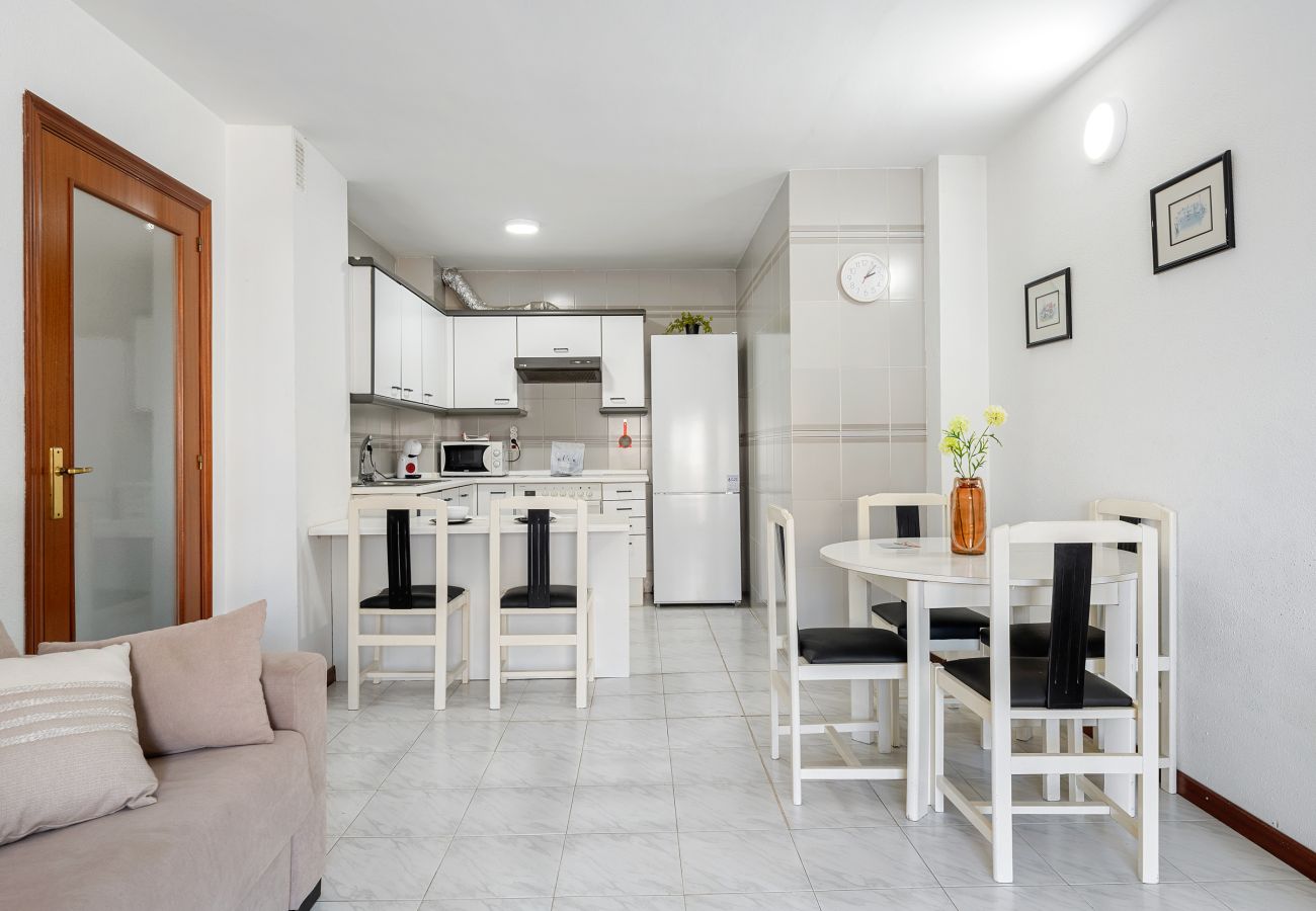 Apartamento en La Pineda - BAHIA III