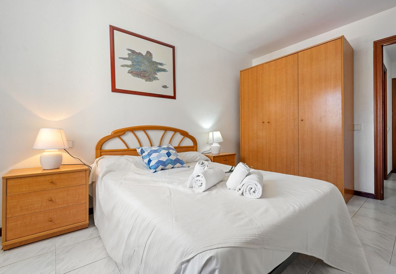 Apartamento en La Pineda - BAHIA III