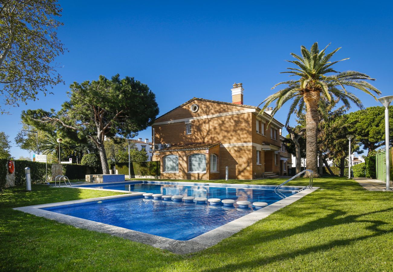 House in Cambrils - OXFOR