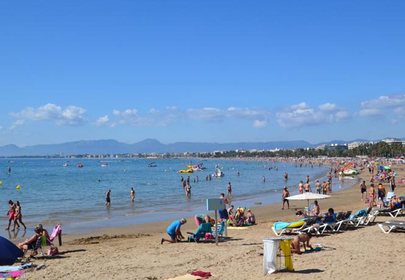 Apartment in Salou - EUCALYPTUS