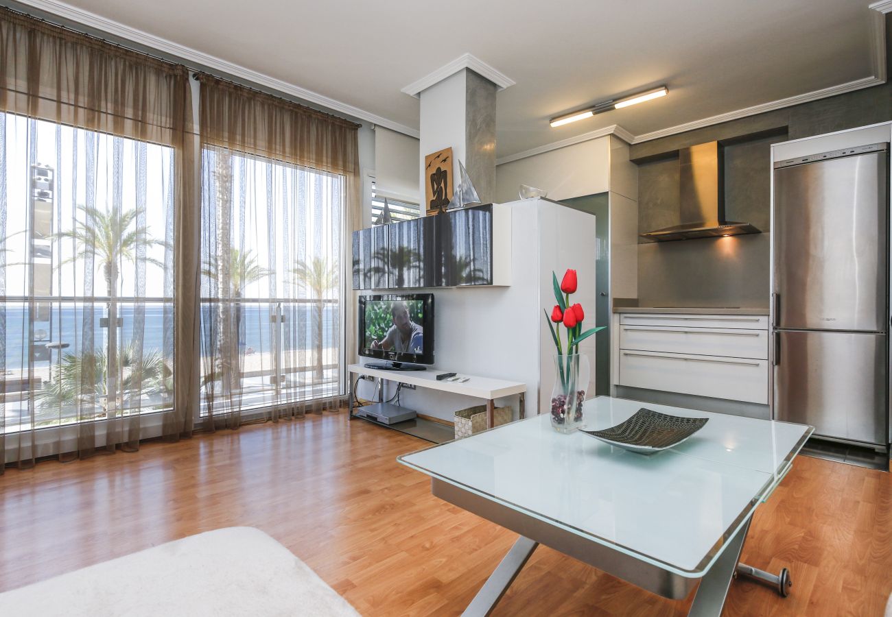 Apartment in Salou - SOLUXE Only Families