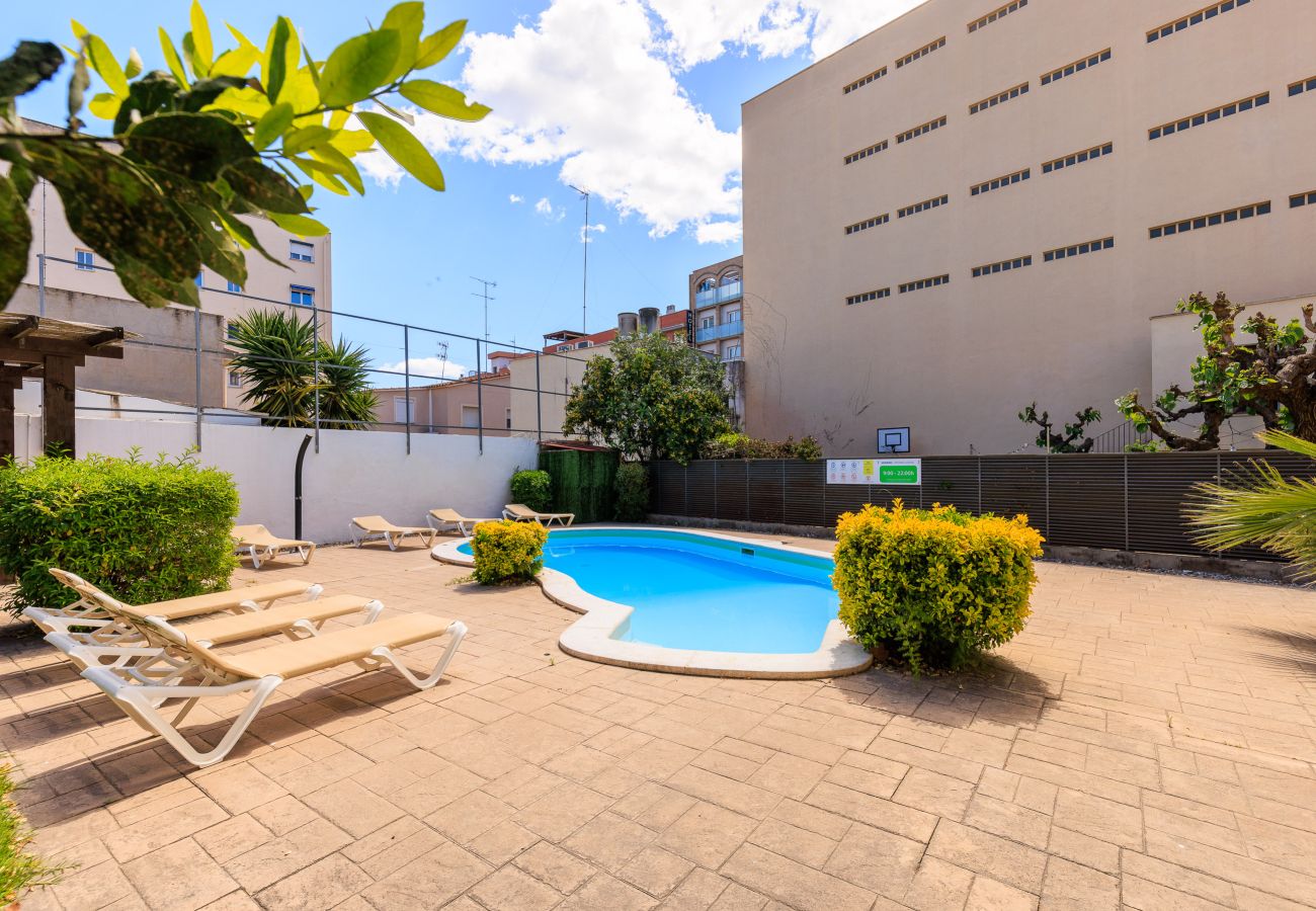 Apartment in Salou - QUEENS 2B