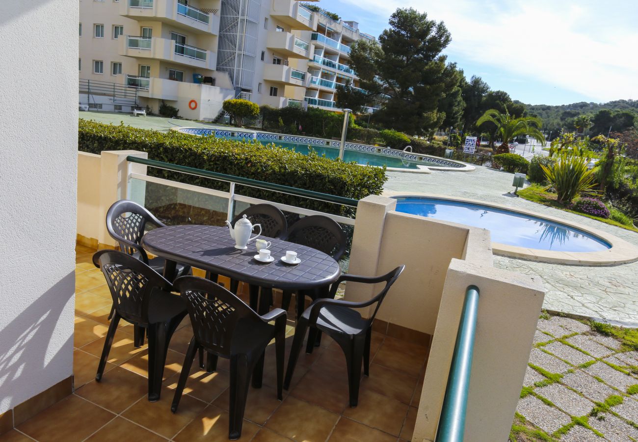 Apartment in Salou - COSTA MAR PLUS