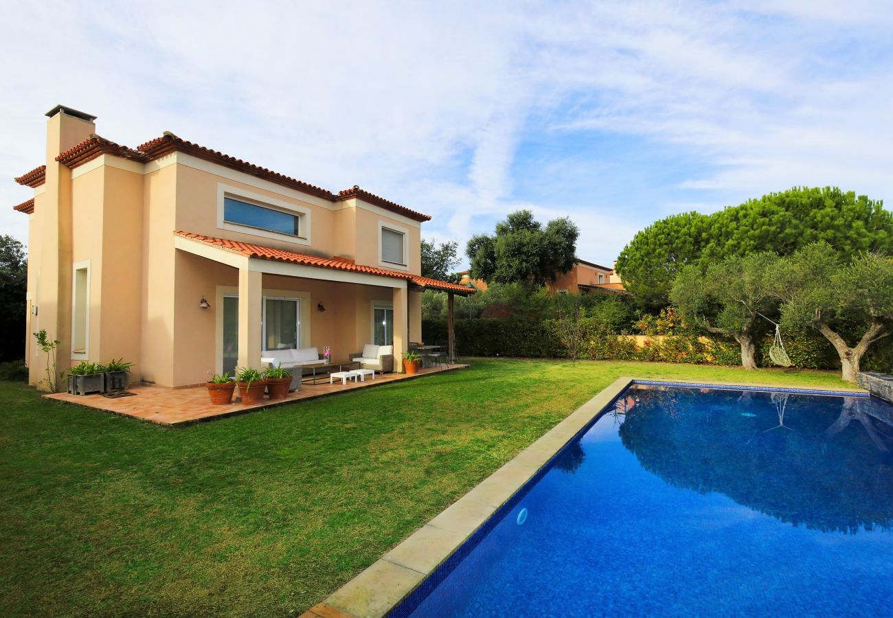 Villa in Reus - AIGÜESVERDS Only Families