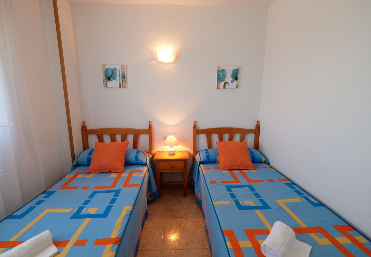 Apartment in La Pineda - LOS RISCOS 2