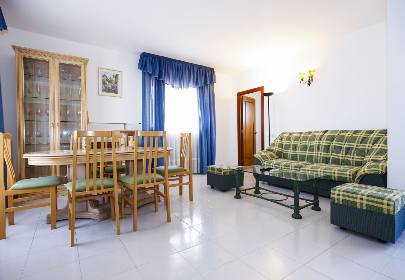 Apartment in Vila Seca - ALBENIZ