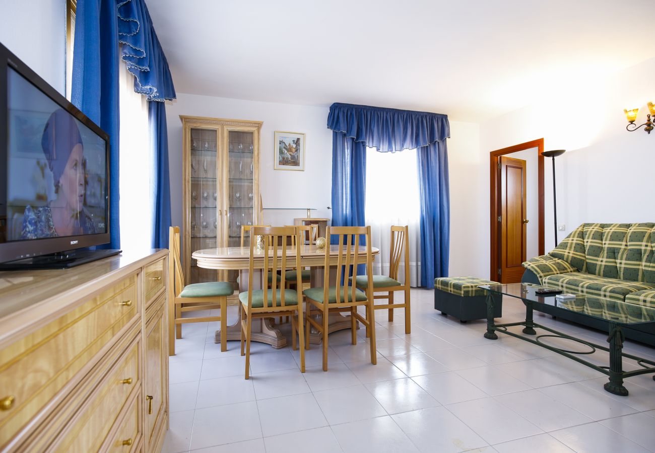 Apartment in Vila Seca - ALBENIZ