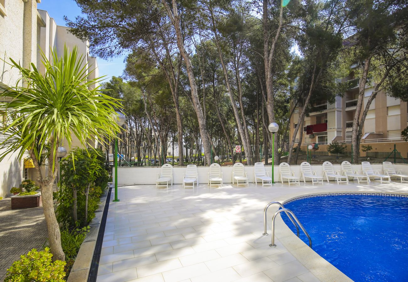 Apartment in Salou - UOLAS