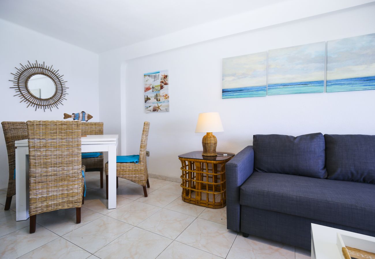 Apartment in Salou - CORONA