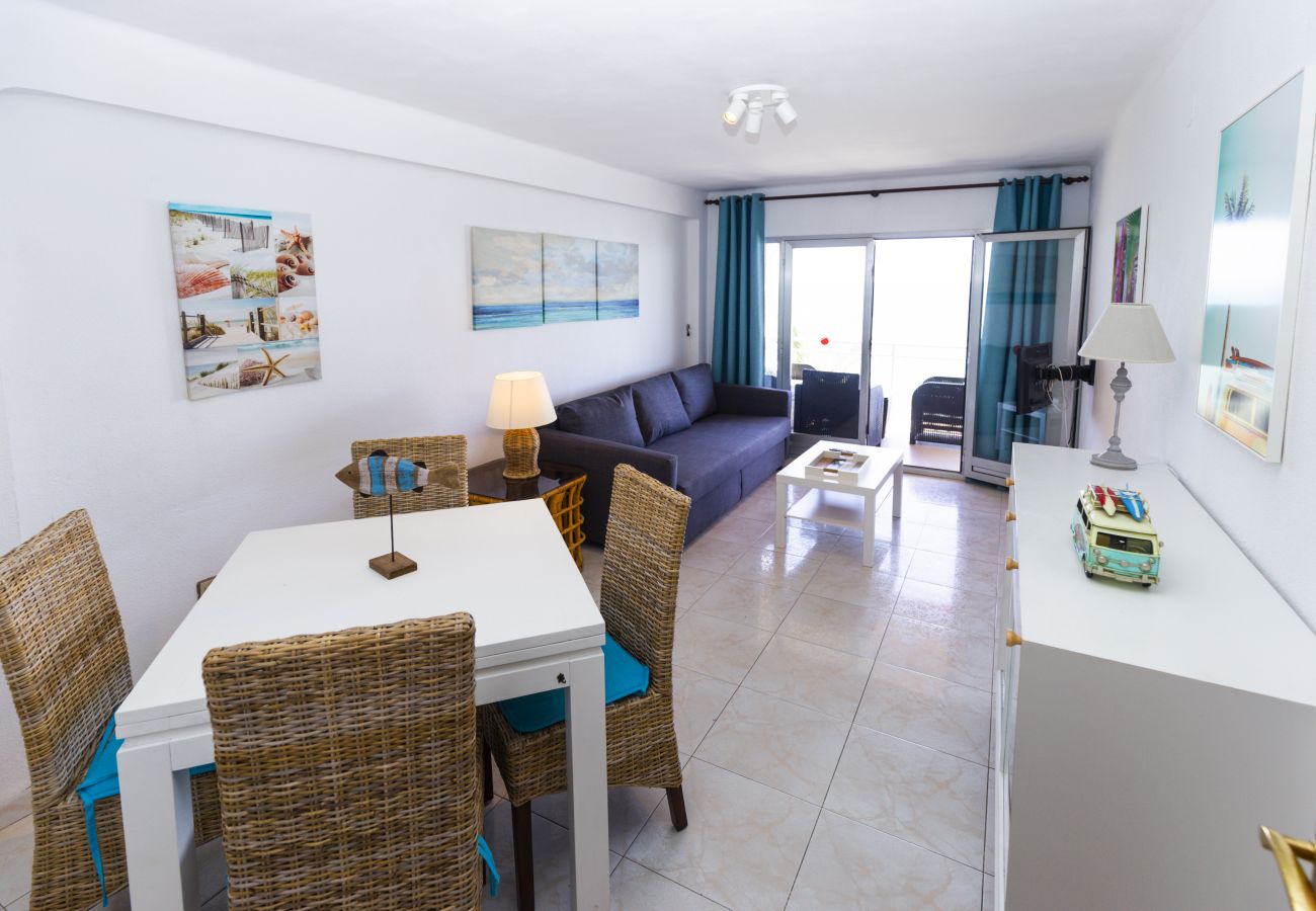 Apartment in Salou - CORONA