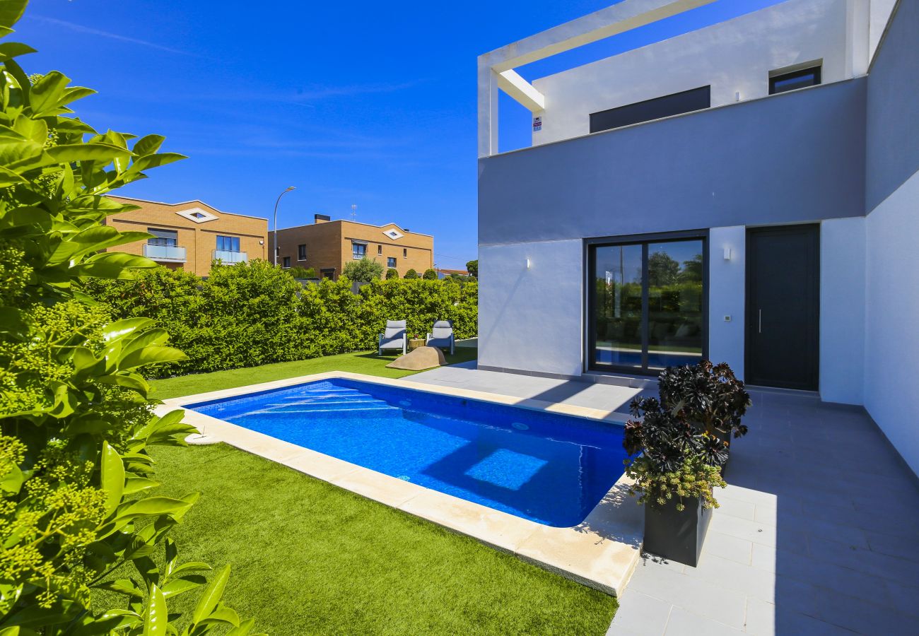 Villa in Cambrils - CLANXET VILLA