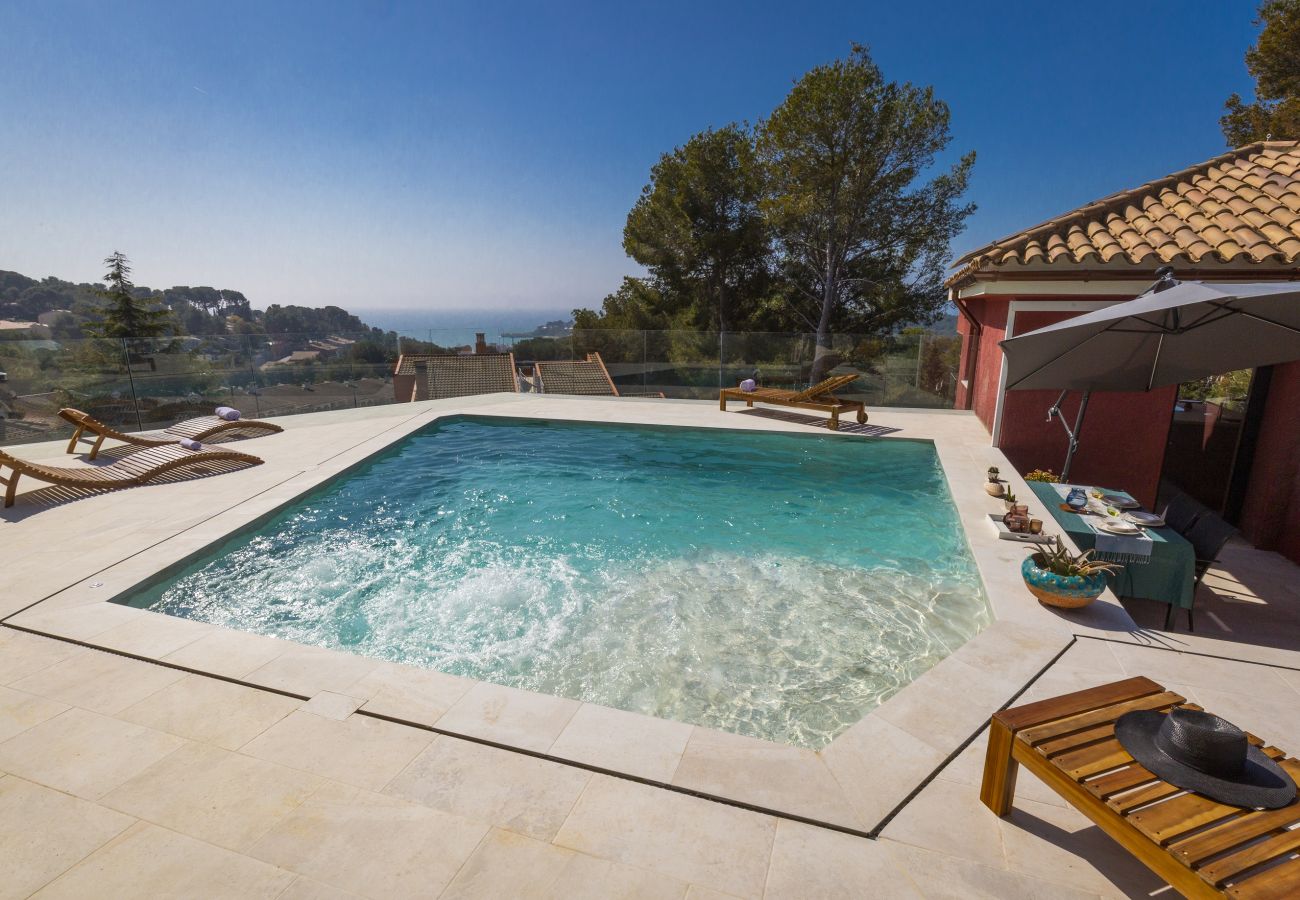 Villa in Tarragona - MORA VILLA ONLY FAMILIES