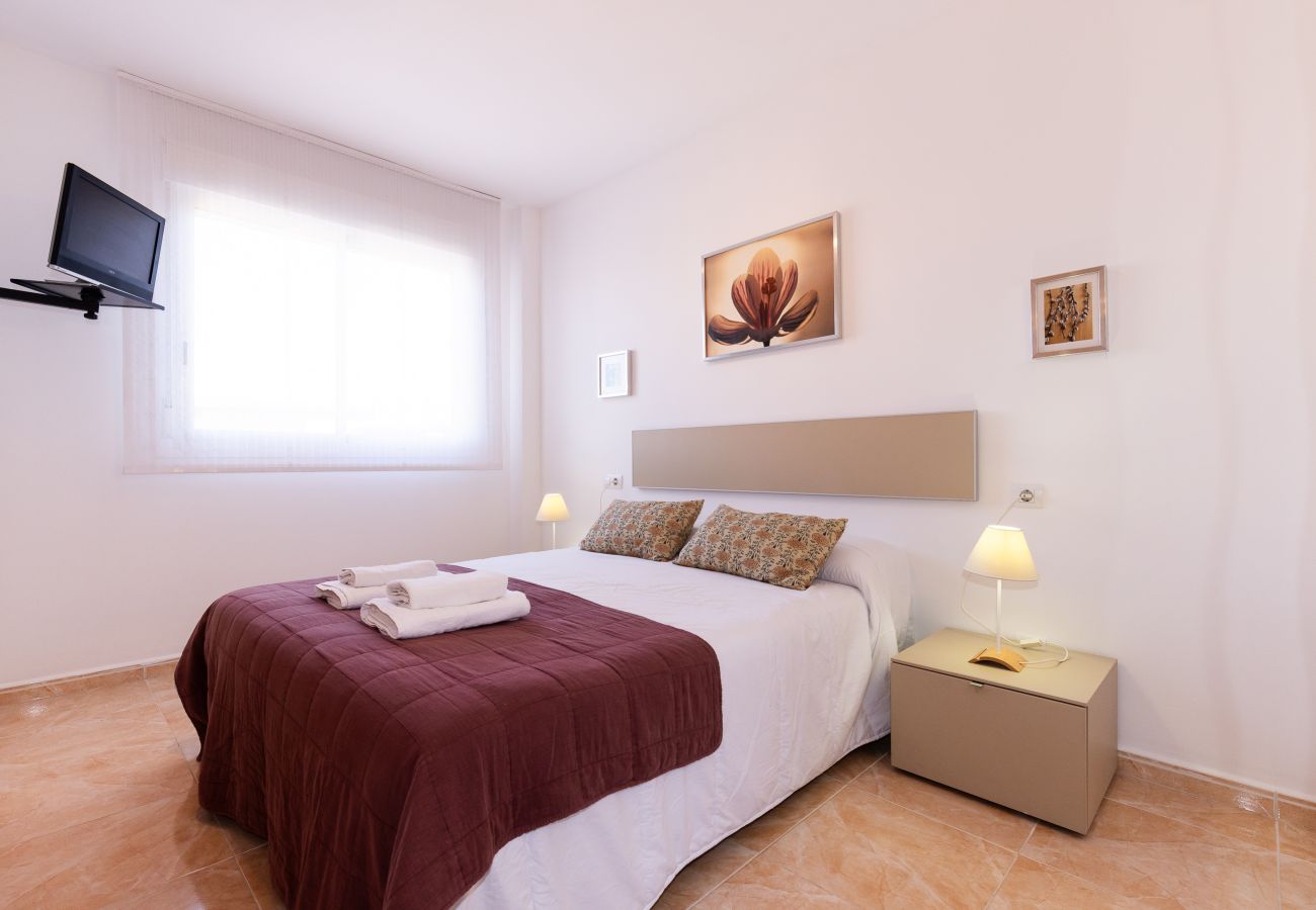 Apartment in La Pineda - MALDIVAS 2