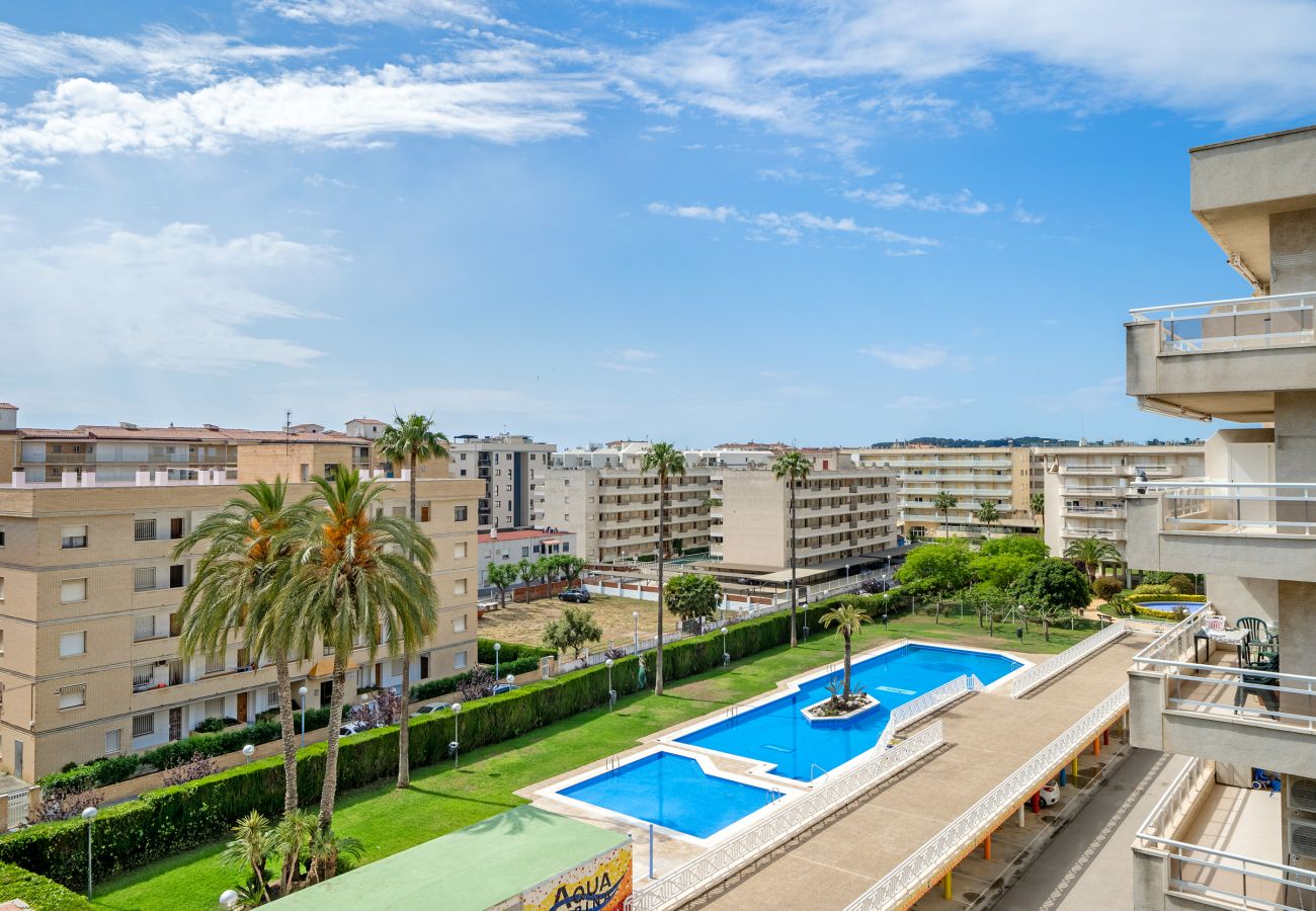 Apartment in La Pineda - AQUAMARINA COMPLEX