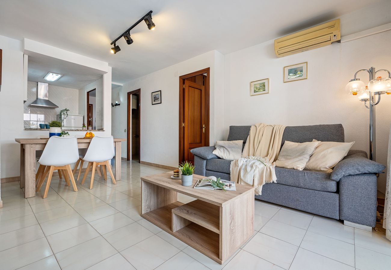 Apartment in La Pineda - PARADIS PARK