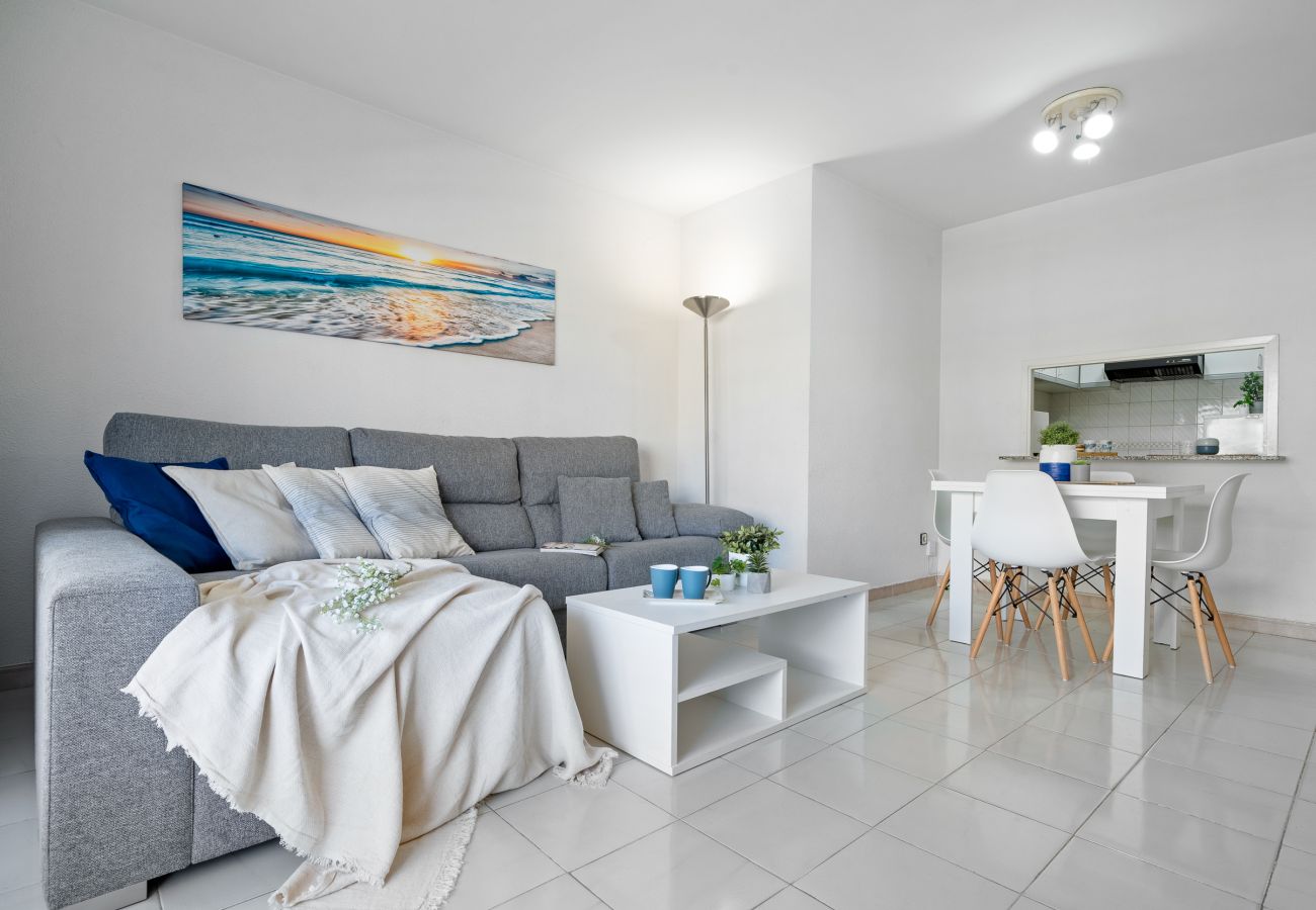 Apartment in La Pineda - PARADIS PARK