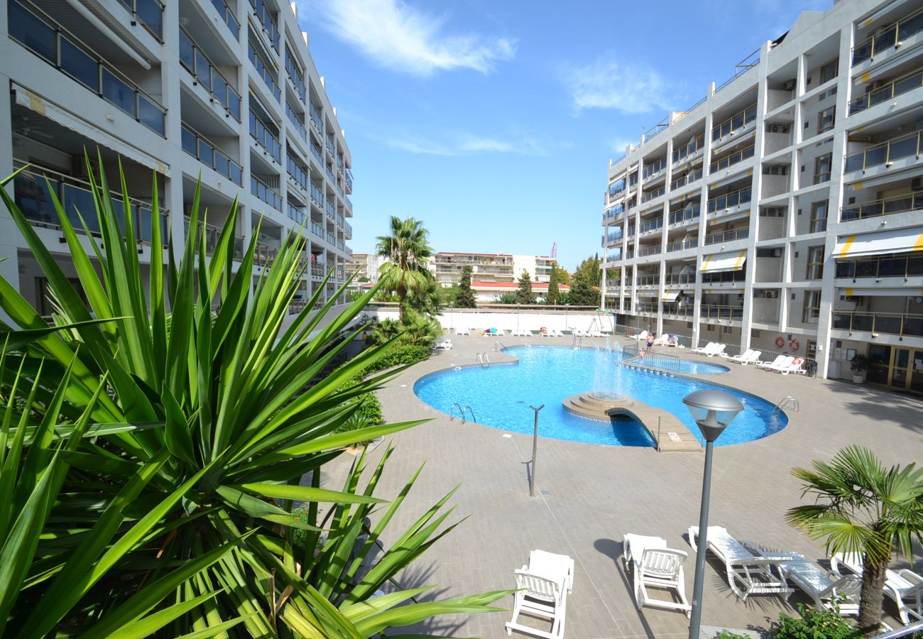 Apartment in Salou - ROYAL APARTMENTS