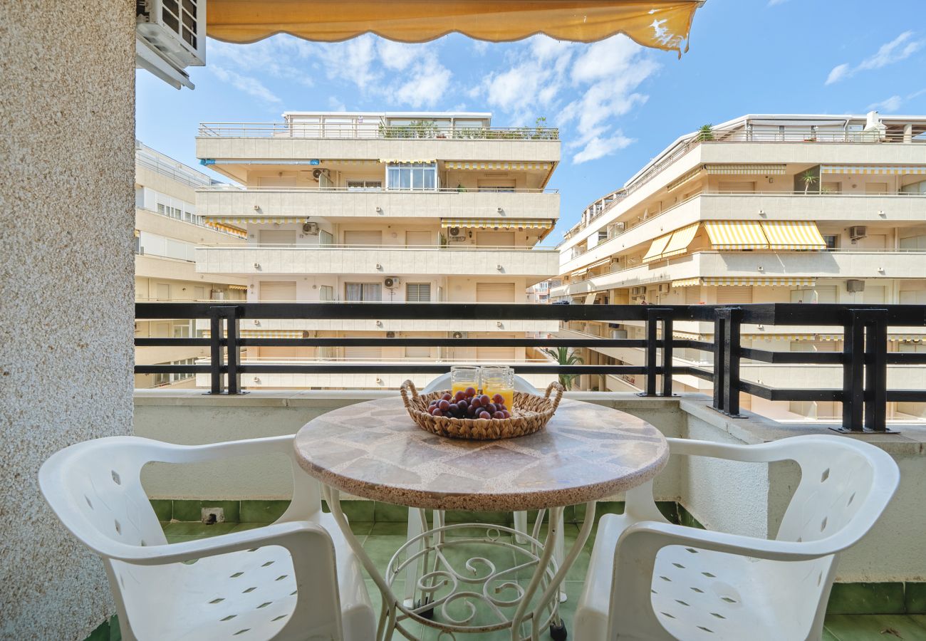 Apartment in La Pineda - BAHIA II