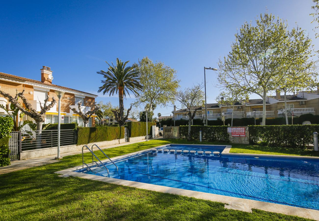 Maison à Cambrils - OXFOR