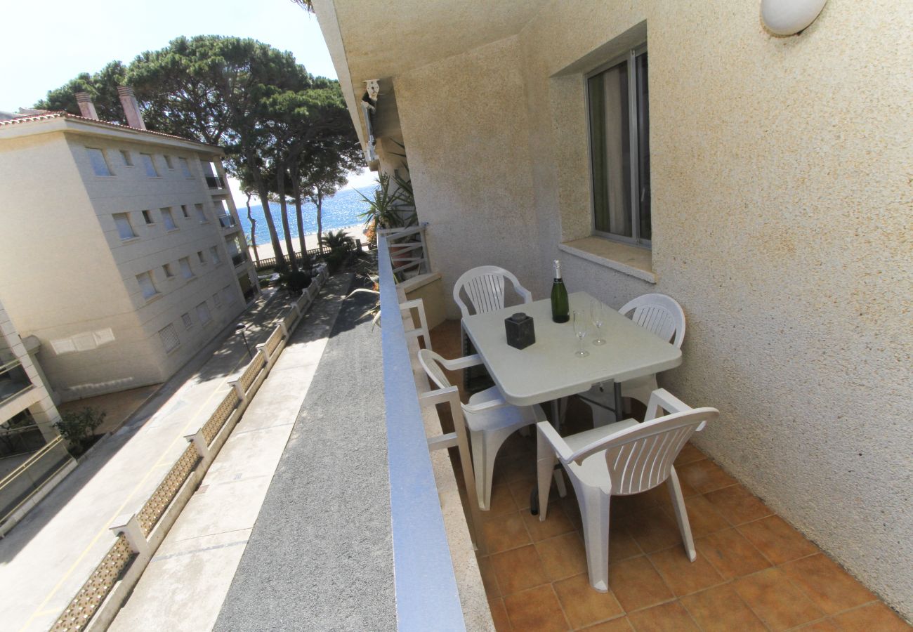 Apartamento en Cambrils para 6 Ocupantes en la Playa - Balcón Playa TUCAN