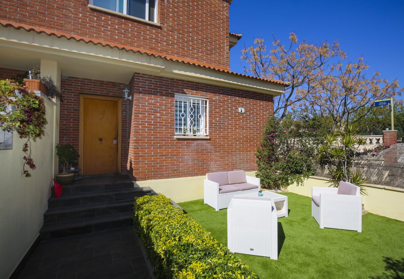 Maison à Cambrils - BRUSELAS